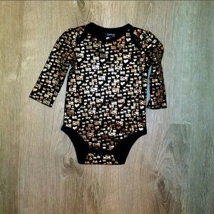 Bebe gold signature logo heart 3/6 months long sleeve onesie
